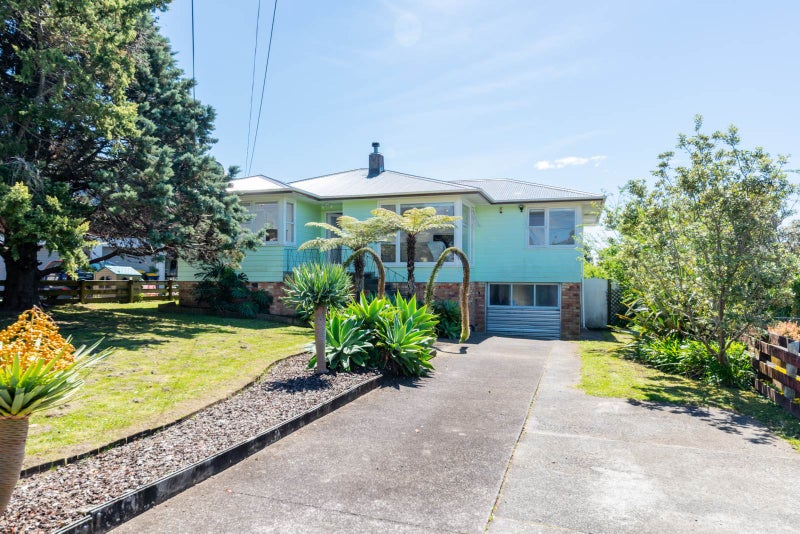 83 Waimumu Road, Massey, Auckland - Carousel 21