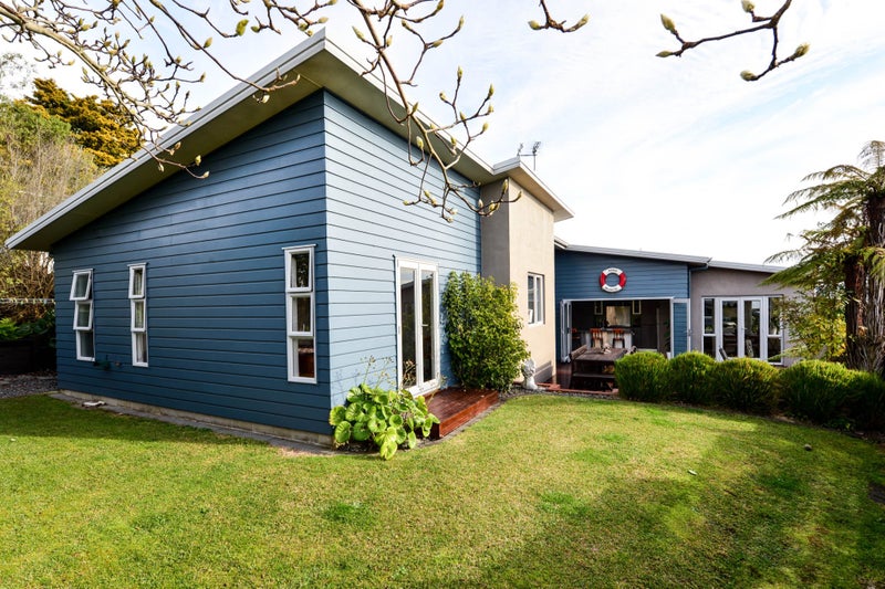 7 Greenfield Drive, Western Heights, Hamilton - Carousel 1