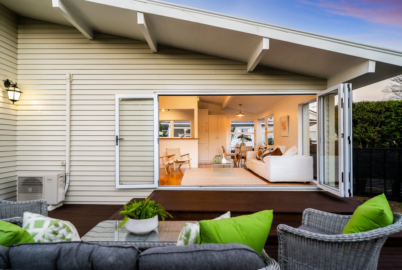 130 Gowing Drive, Meadowbank, Auckland - Carousel 2