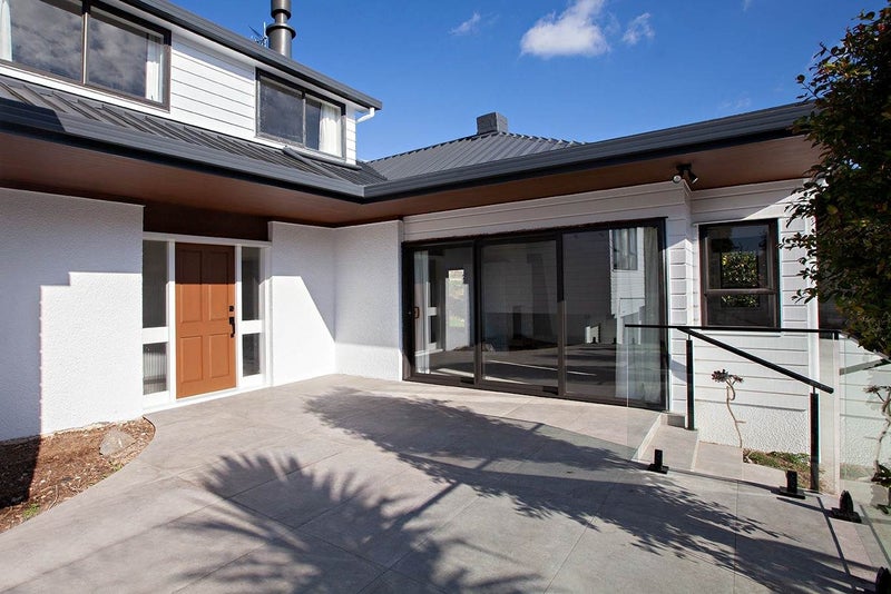 7 Sunnyridge Place, Hillsborough, Auckland - Carousel 2