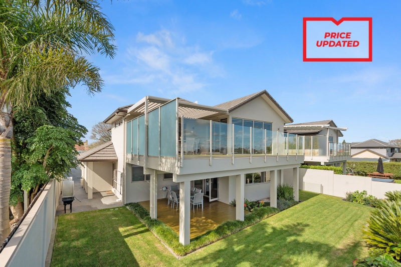 23 Dalethorpe Avenue, Fairfield, Hamilton - Carousel 1