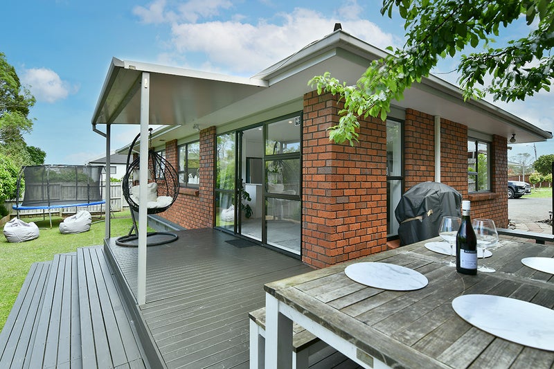 2/167 Deep Creek Road, Torbay, Auckland - Carousel 2