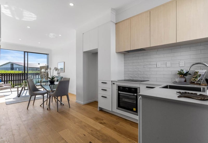 85 Waipuhinui Way, Wiri, Auckland - Carousel 2