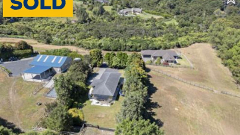 208 Glenmore Road, Albany - Carousel 1