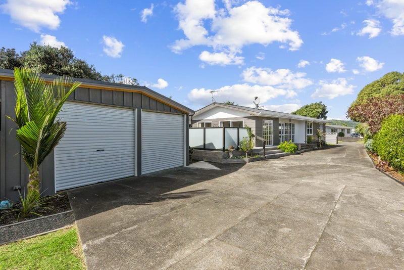 13 Rangiatea Street, Paraparaumu Beach, Paraparaumu - Carousel 2