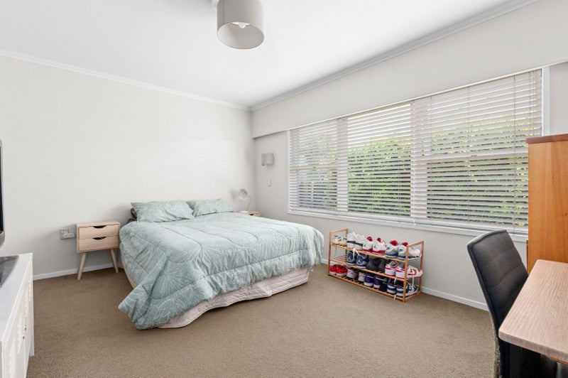 22 Scott Avenue, Hamilton East, Hamilton - Carousel 7