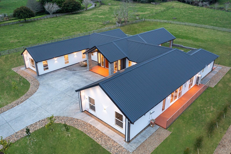 1975 Great South Road, Bombay, Bombay - Carousel 35