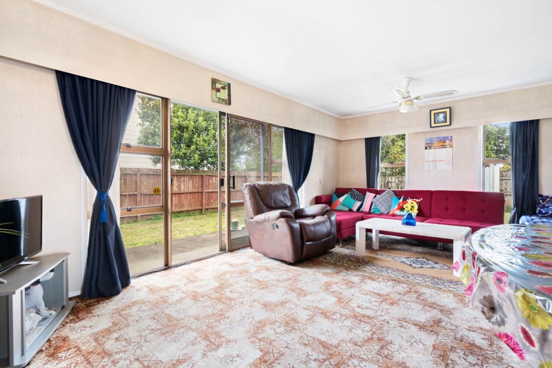 4/560 Great South Road, Papatoetoe, Auckland - Carousel 2