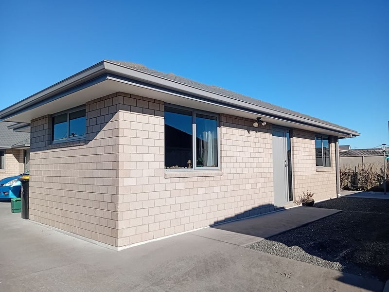 21 Baycroft Avenue, Parkvale, Tauranga - Carousel 1