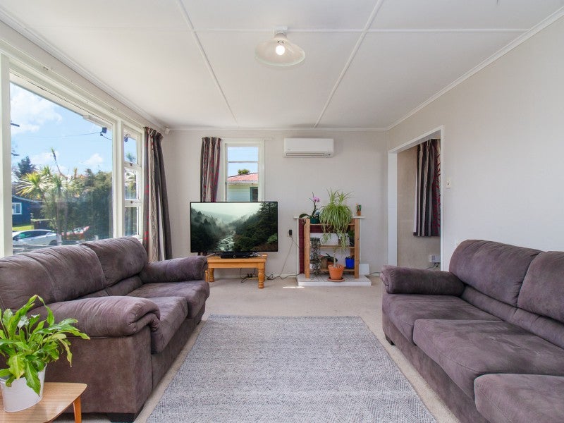 10 Toru Street, Hillcrest, Rotorua - Carousel 2