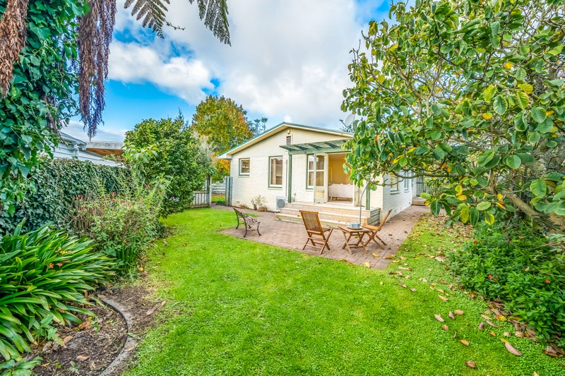 42B Avalon Crescent, Avalon, Lower Hutt - Carousel 2