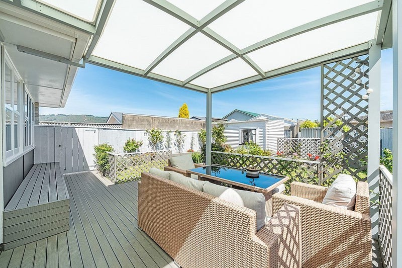 20A Holyoake Crescent, Avalon, Lower Hutt - Carousel 1