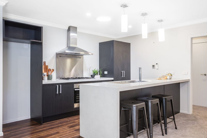 123 Te Puia Drive, Aotea, Porirua - Carousel 2