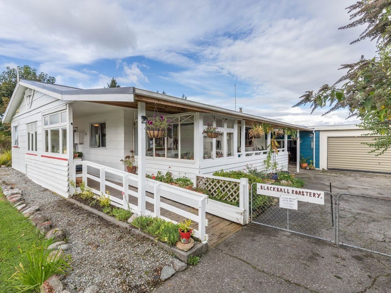 22 Denston Street, Blackball, Greymouth - Carousel 41
