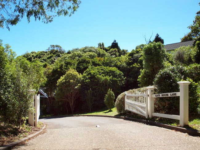 71D Korokoro Road, Korokoro, Lower Hutt - Carousel 1