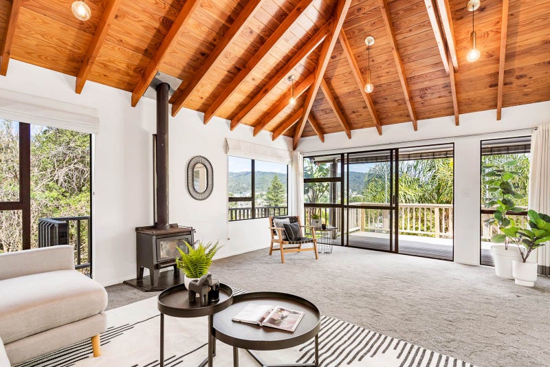 8 The Bluff, Riverside, Whangarei - Carousel 1