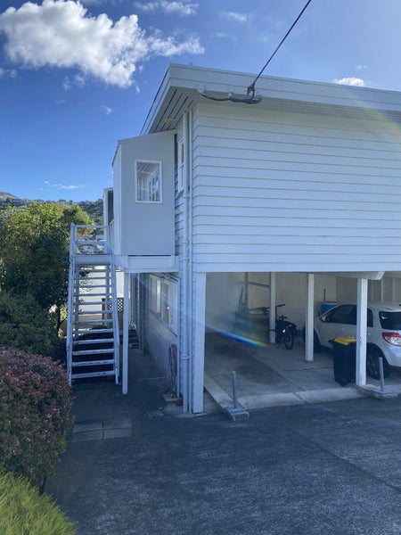 84 Tiber Street, Island Bay, Wellington - Carousel 1