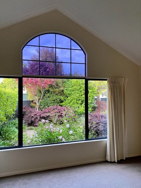 28 Keswick Crescent, Huntington, Hamilton - Carousel 14