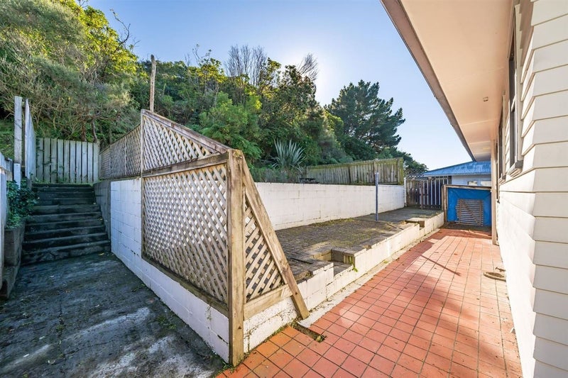 12 PURIRI ST, WAINUIOMATA, Lower Hutt - Carousel 9