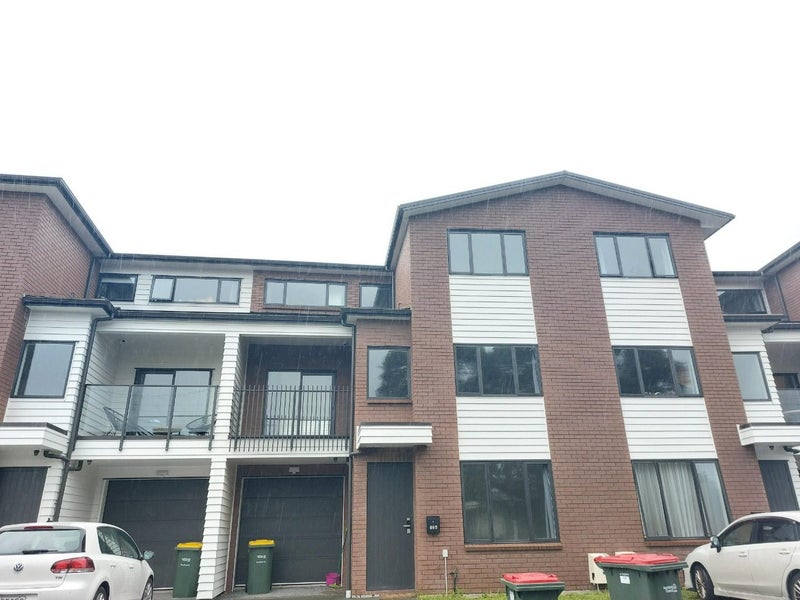 124 Haverstock Road, Sandringham, Auckland - Carousel 1