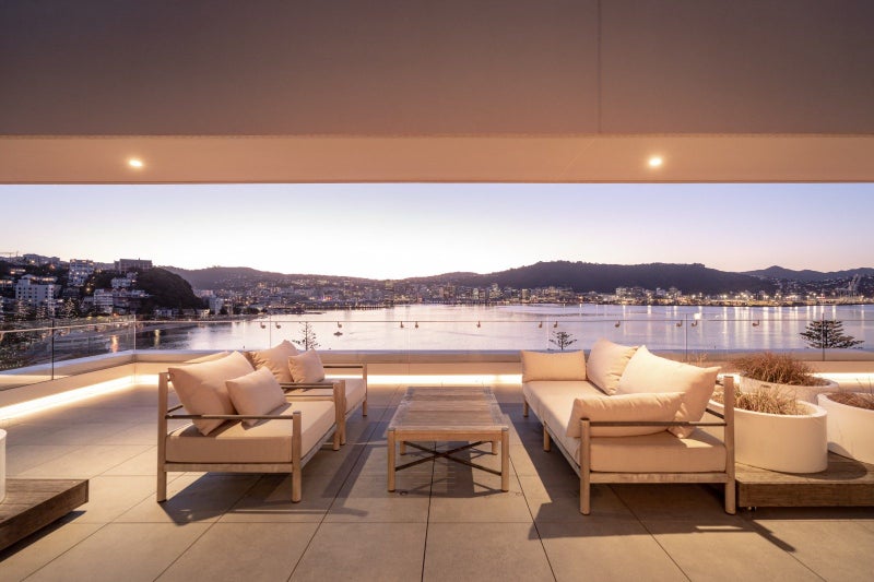 2/308 Oriental Parade, Oriental Bay, Wellington - Carousel 2