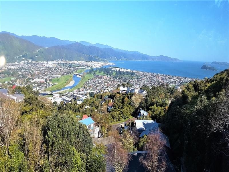 23A Eastview Grove, Normandale, Lower Hutt - Carousel 1