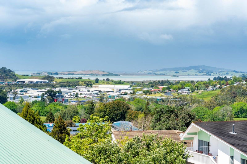 10 Isola Street, Raumanga, Whangarei - Carousel 1