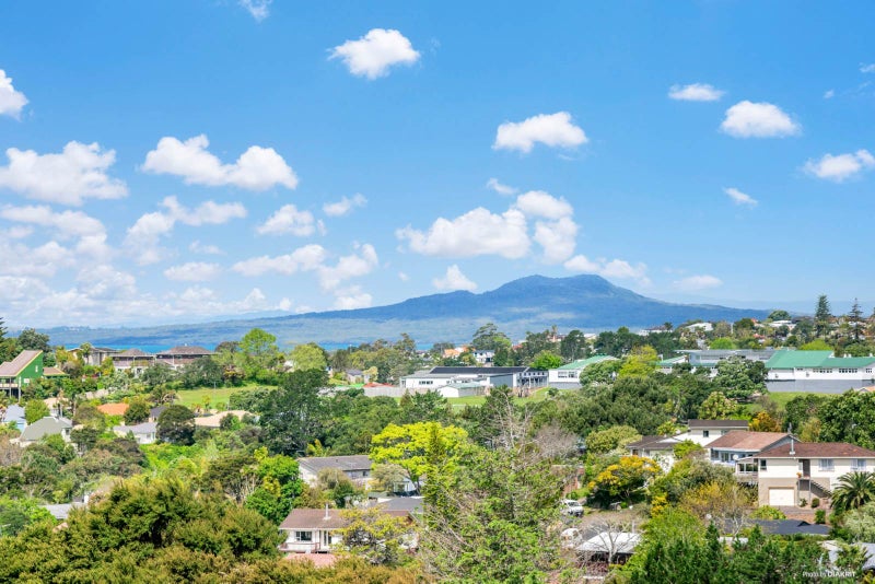 300B Glenvar Road, Torbay, Auckland - Carousel 1