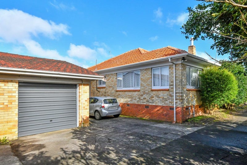 1/13 Hayward Road, Papatoetoe, Auckland - Carousel 2