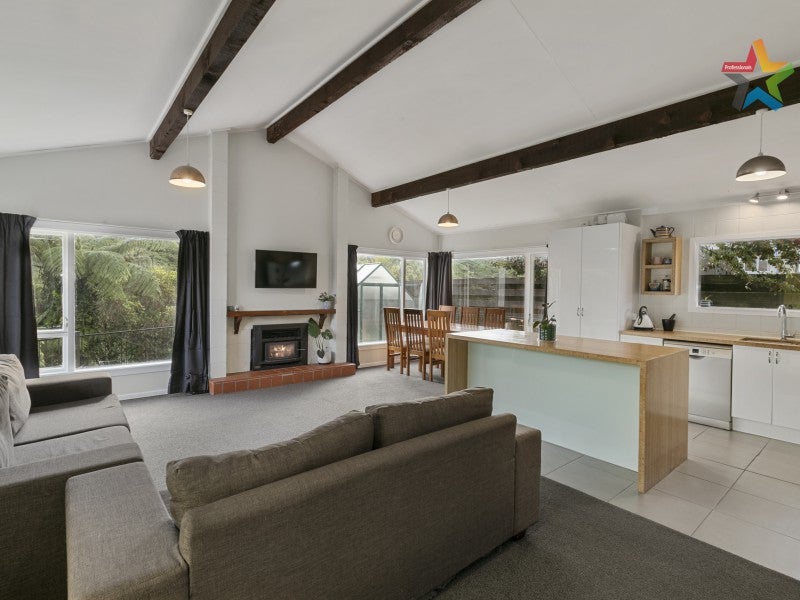 73 Waipounamu Drive, Kelson, Lower Hutt - Carousel 2