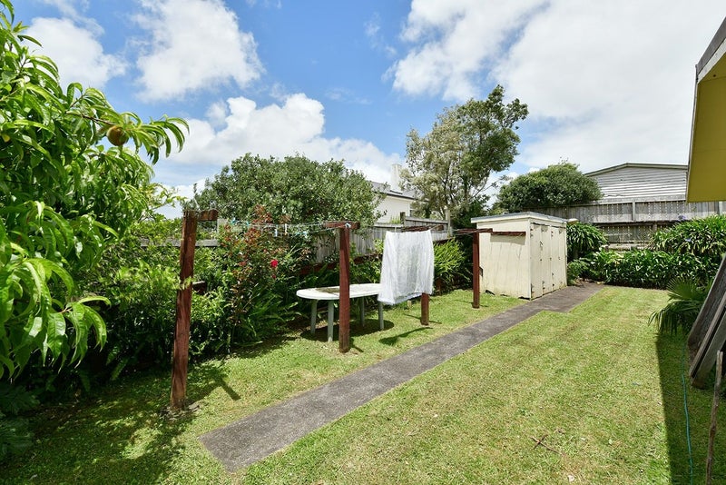 2/3 Miro Street, Helensville, Auckland - Carousel 2