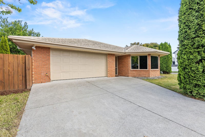 1 Henridge Place, Avonhead, Christchurch - Carousel 1