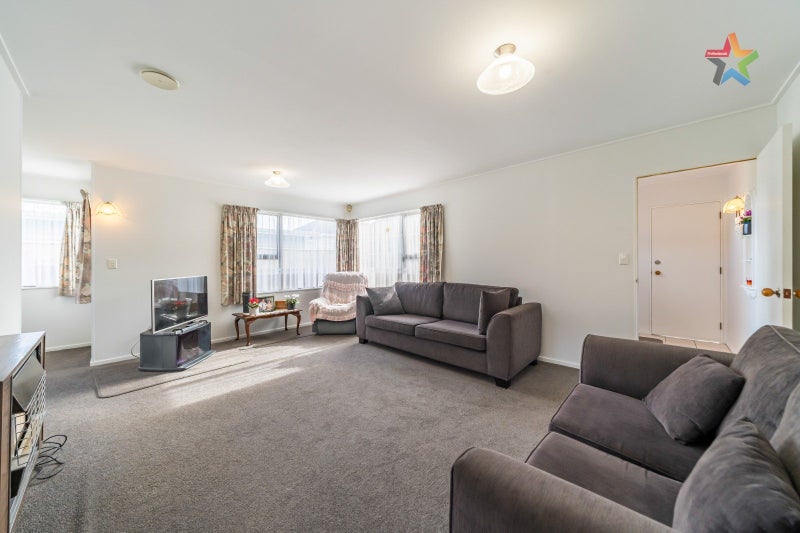 1/44 Porutu Street, Fairfield, Lower Hutt - Carousel 2