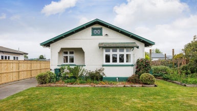 27 Brightwater Terrace, Terrace End, Palmerston North - Carousel 1