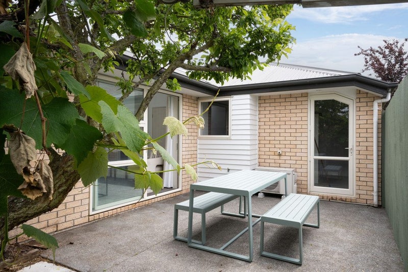 5/661 Worcester Street, Linwood, Christchurch - Carousel 2