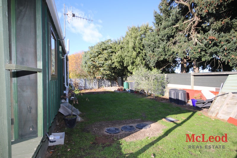 6 JAMES ST, Allenton, Ashburton - Carousel 14