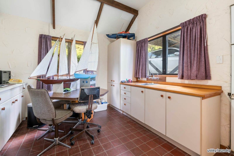 55 Hillcrest Road, Hatfields Beach, Orewa - Carousel 22