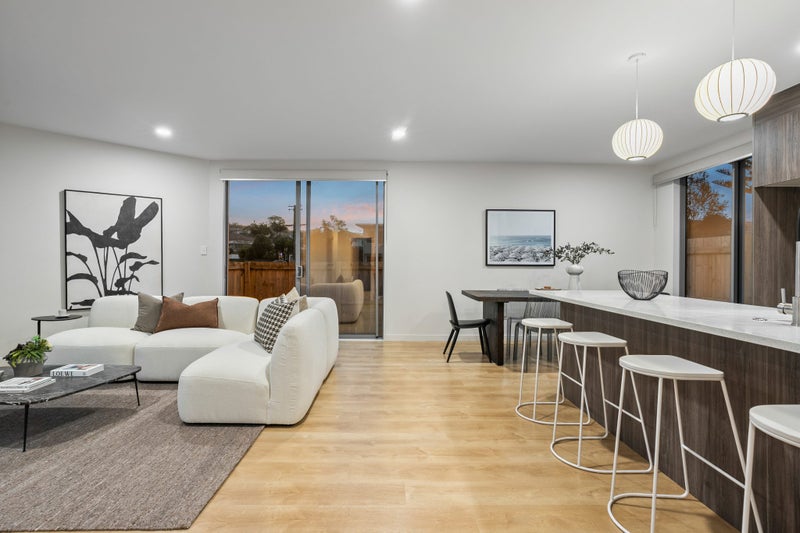 168 Nile Road, Milford, Auckland - Carousel 2