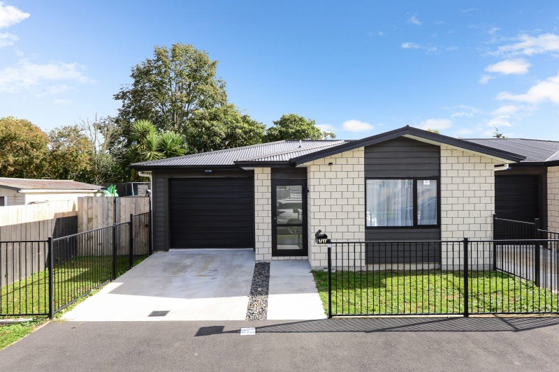 1/17 Walter Street, Fairfield, Hamilton - Carousel 2