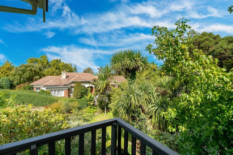 22 Como Street, Maori Hill, Dunedin - Carousel 2