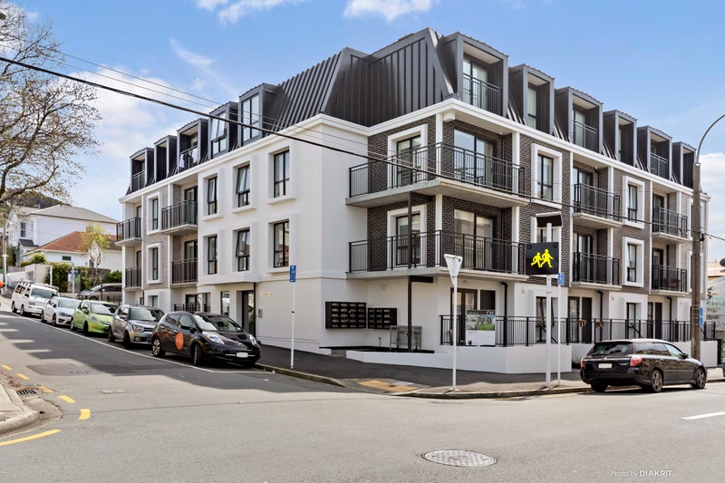 207/2 Colombo Street, Newtown, Wellington - Carousel 14