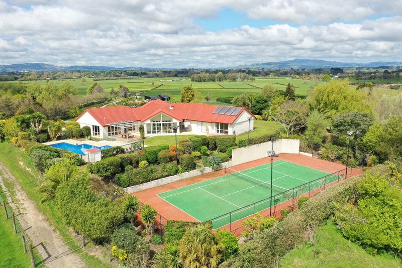525 Pencarrow Road, Tamahere, Hamilton - Carousel 1