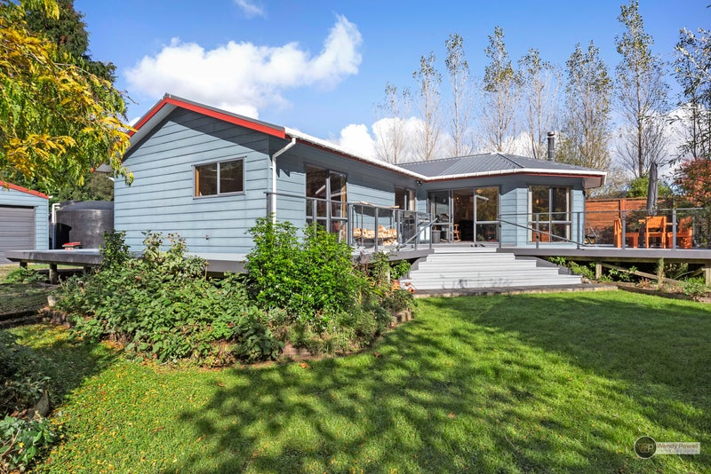 762 Whitemans Valley Road, Whitemans Valley, Upper Hutt - Carousel 1