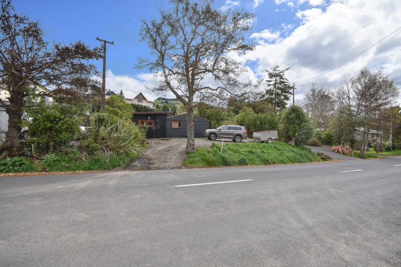 21 Park Road, Warrington, Waikouaiti - Carousel 2