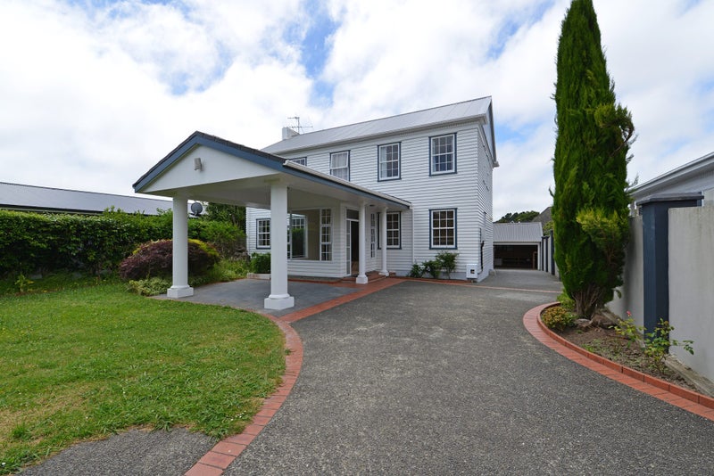 48 Wai-Iti Crescent, Woburn, Lower Hutt - Carousel 1