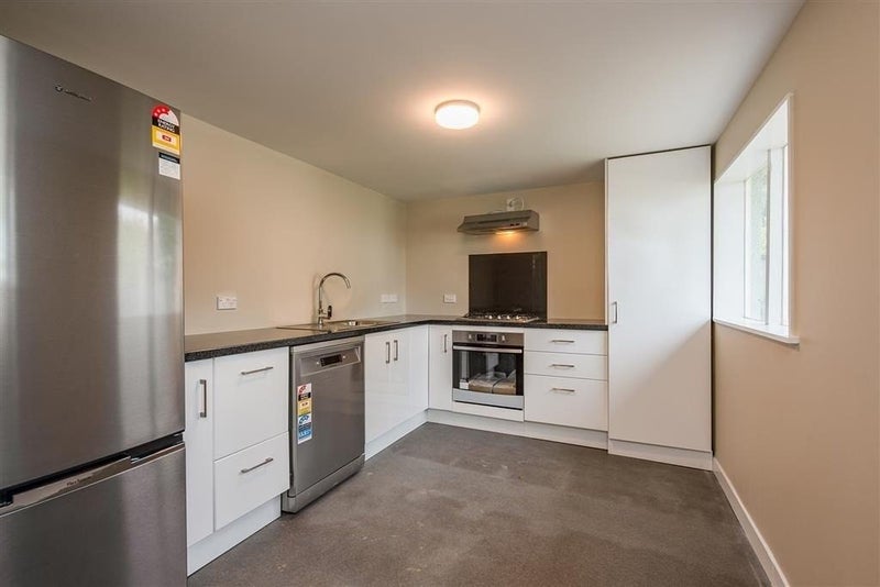 16 Picton Avenue, Newtown, Wellington - Carousel 2