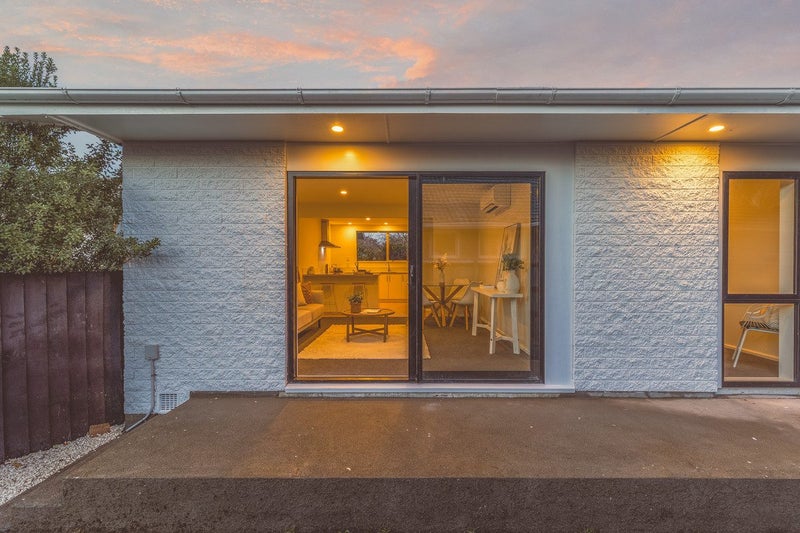 4/100 Brougham Street, Addington, Christchurch - Carousel 2