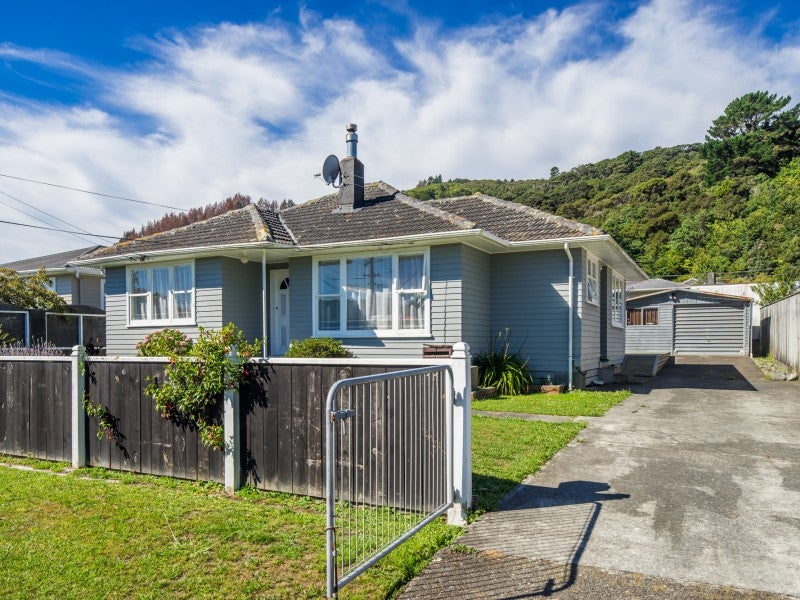 11 McKillop Street, Wainuiomata, Lower Hutt - Carousel 1