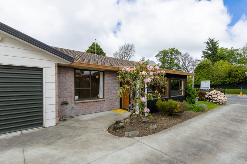 1/472 Avonhead Road, Avonhead, Christchurch - Carousel 2