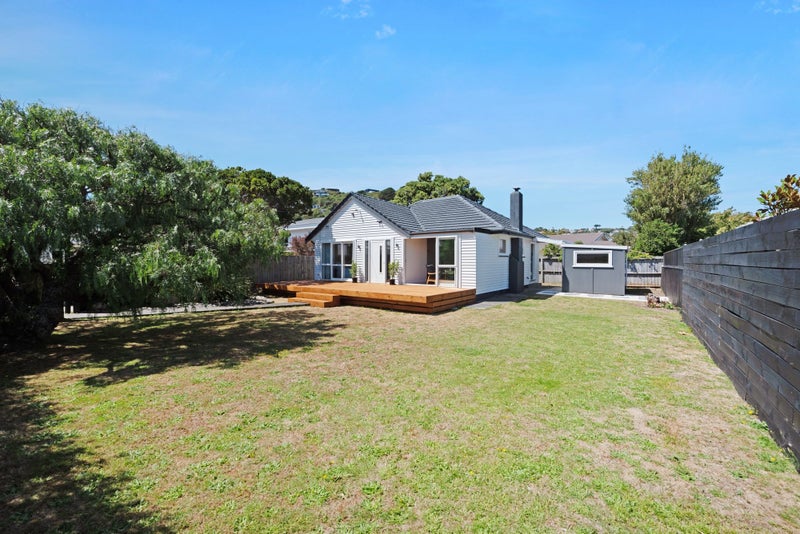 42 Chelsea Street, Miramar, Wellington - Carousel 1